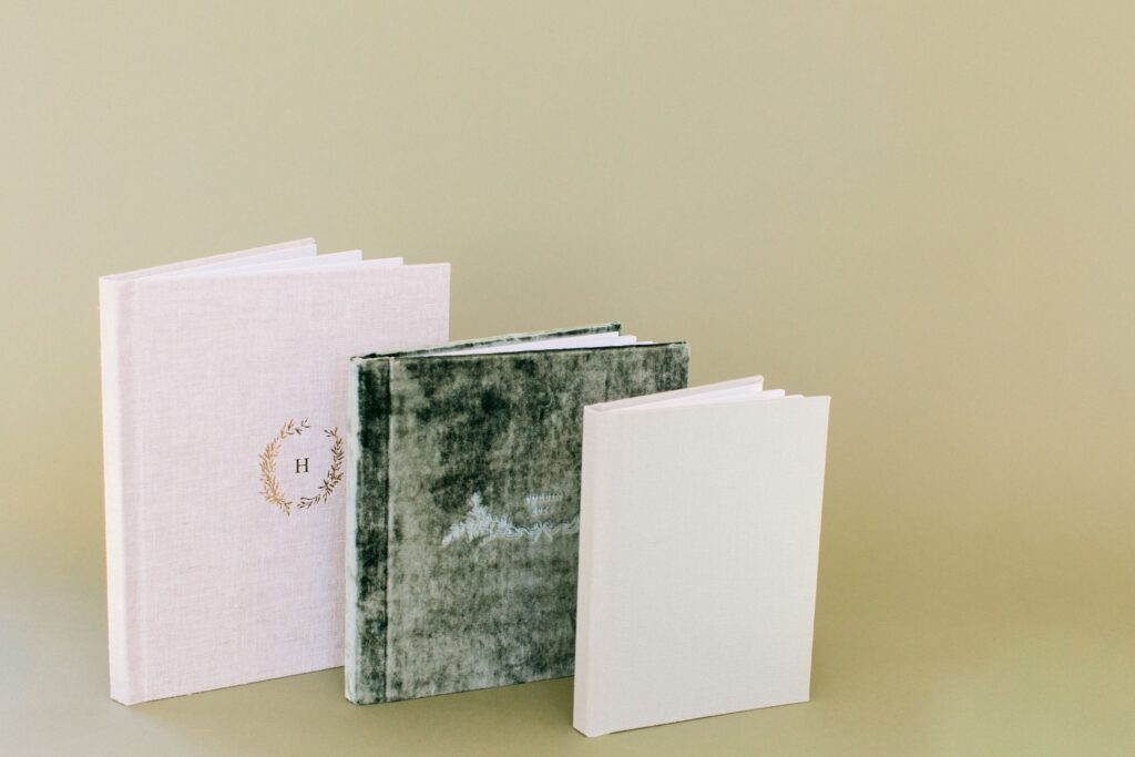 custom albums in a cda studio 